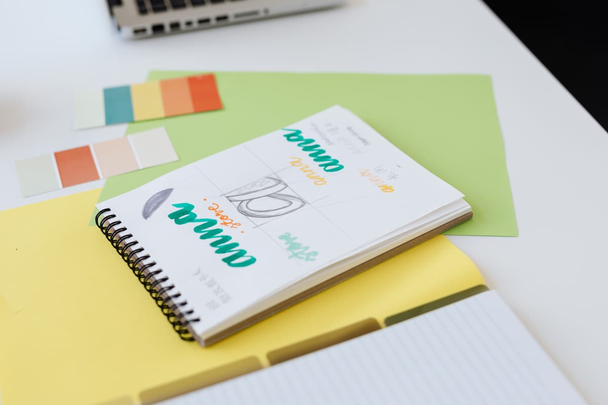 Tư vấn xây dựng brand và định vị thị trường